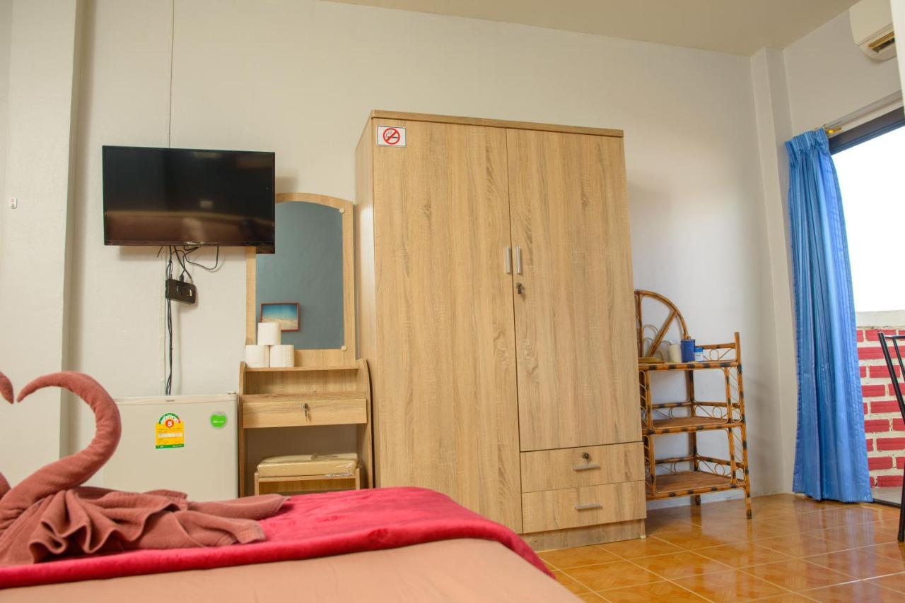 2 Vikings Guesthouse Karon Exterior photo