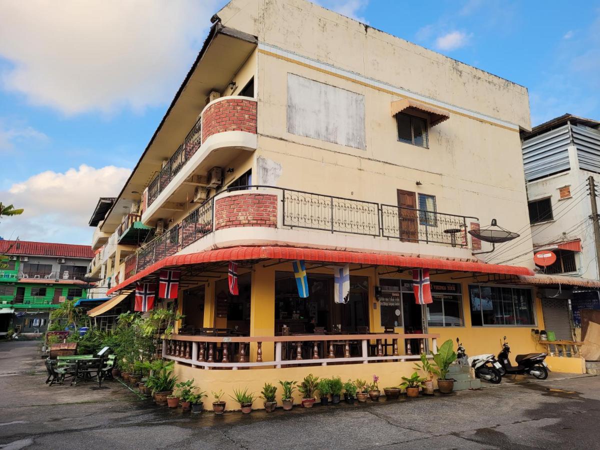 2 Vikings Guesthouse Karon Exterior photo
