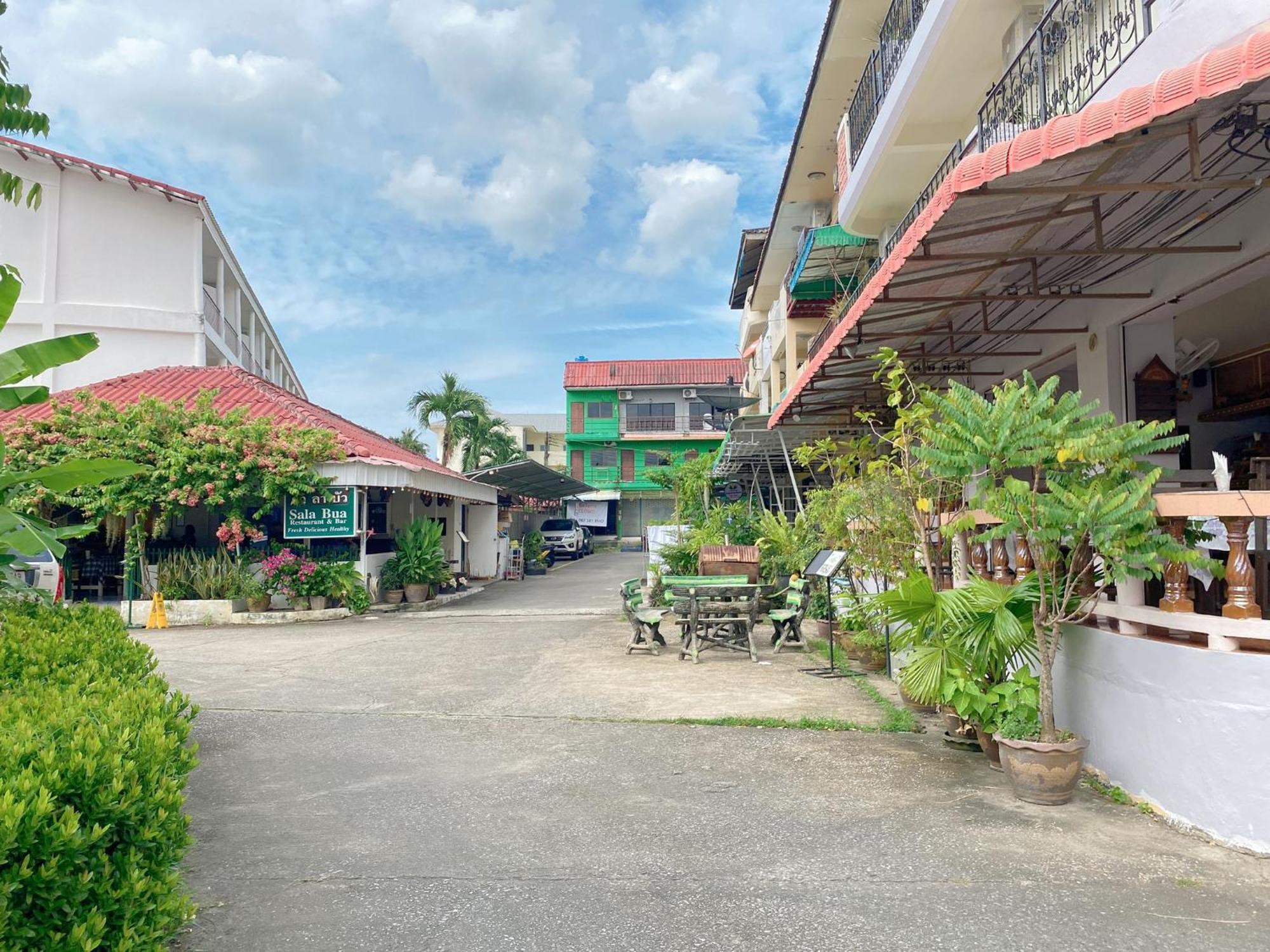 2 Vikings Guesthouse Karon Exterior photo