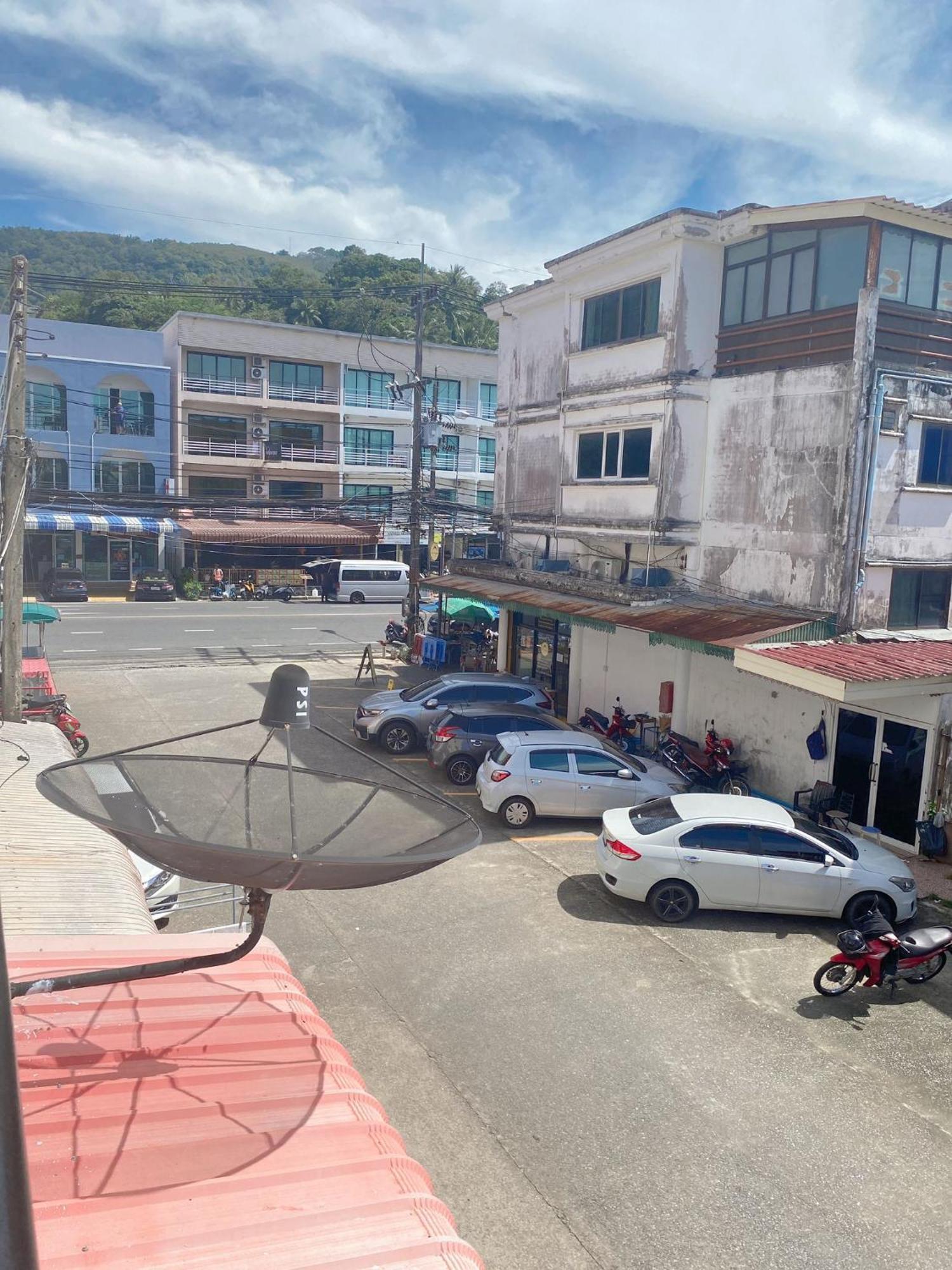 2 Vikings Guesthouse Karon Exterior photo